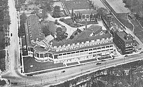 #007 clifton hotel, showing ''L'' shape