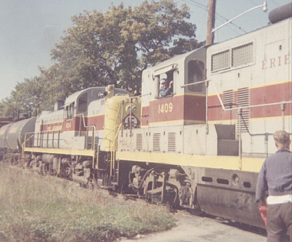 #008 crossing rr ave, circa mid-1960's